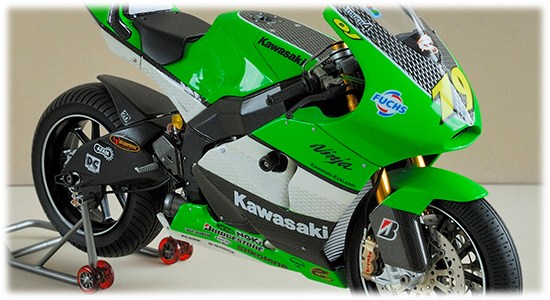 Ninja ZX-25R / ZX-4R SC-Project サイレンサー新登場